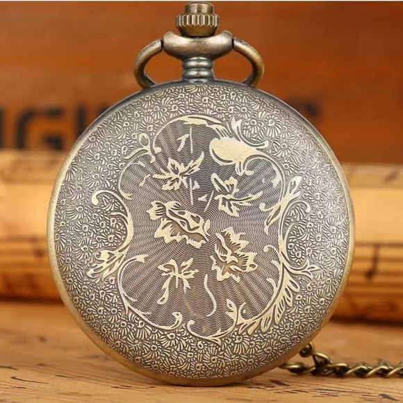 Pocket Watch with Chain Veteran Patriotic Flip Open USA Bronze Unisex Gift - Picture 3 of 16